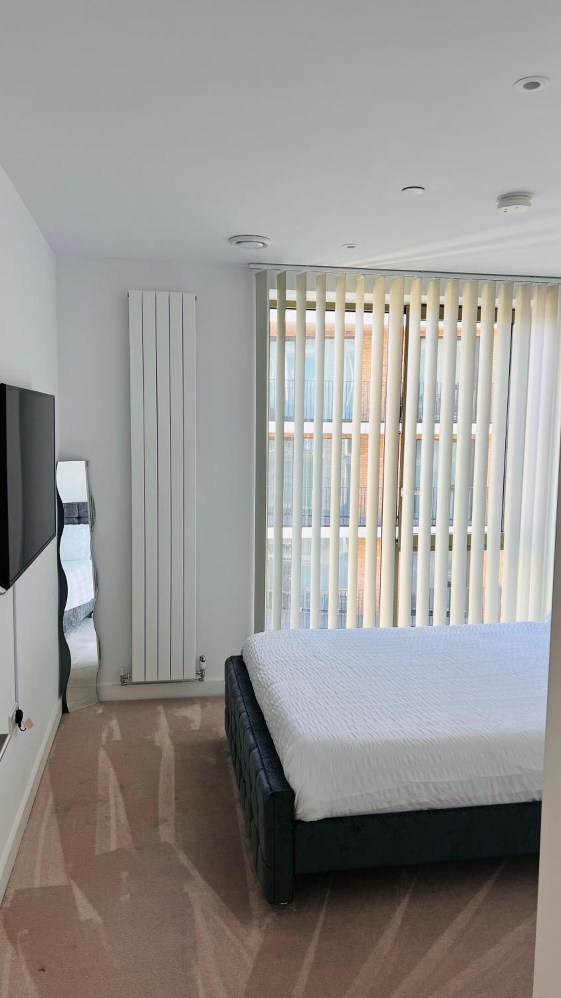 Lush Living - Double Room With Private Bathroom 伦敦 外观 照片