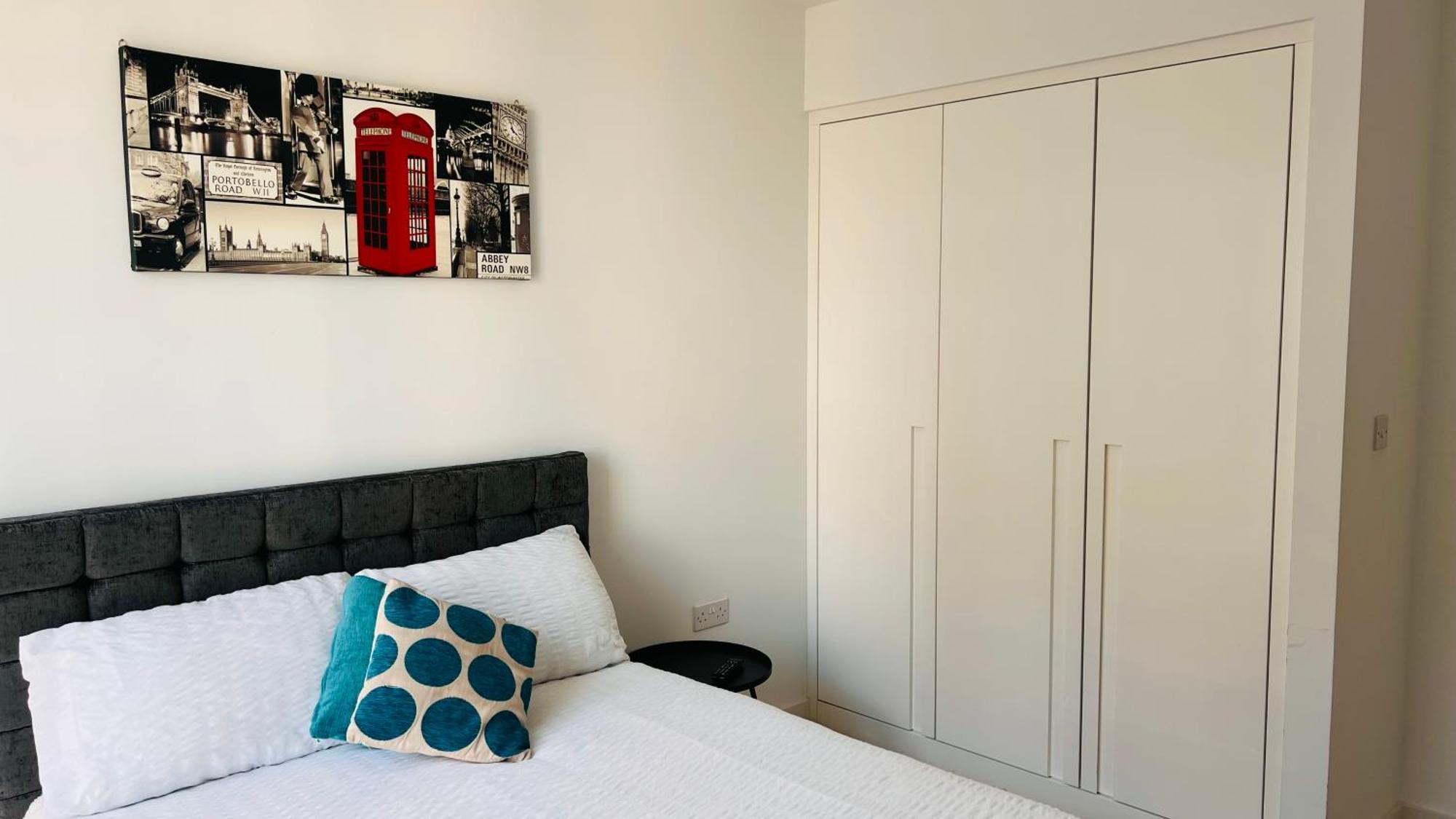 Lush Living - Double Room With Private Bathroom 伦敦 外观 照片